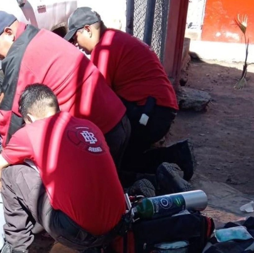 Mujer da a luz en Estación de Bomberos