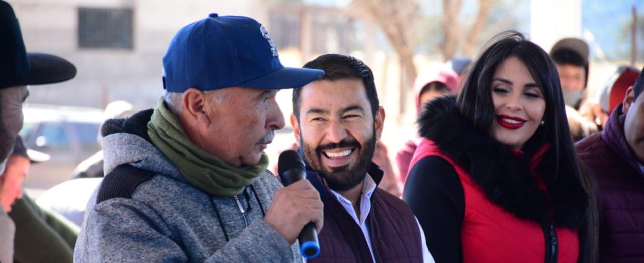 Héctor Herrera continúa su gira de trabajo por las comunidades más alejadas de la sierra