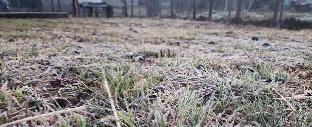 La sierra amanece con heladas y la capital con calor sofocante