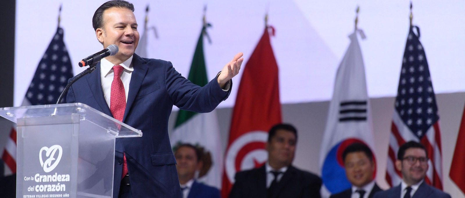 Esteban Villegas, entre los tres gobernadores mejor evaluados de México