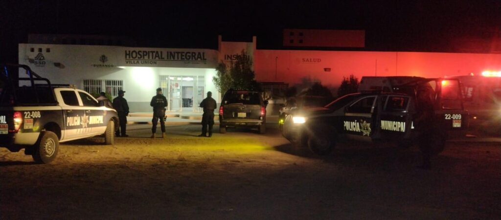 Le disparan en la pierna mientras orinaba al aire libre