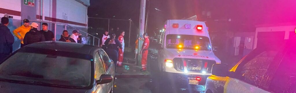 Abuelita muere sola en la calle bajo la lluvia