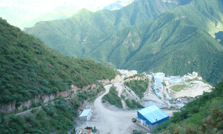 Comando armado roba 33 toneladas de oro y plata entre Durango y Jalisco