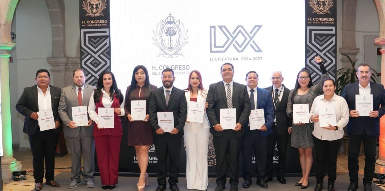 Diputados de Morena-PVEM entregan su primer informe de actividades