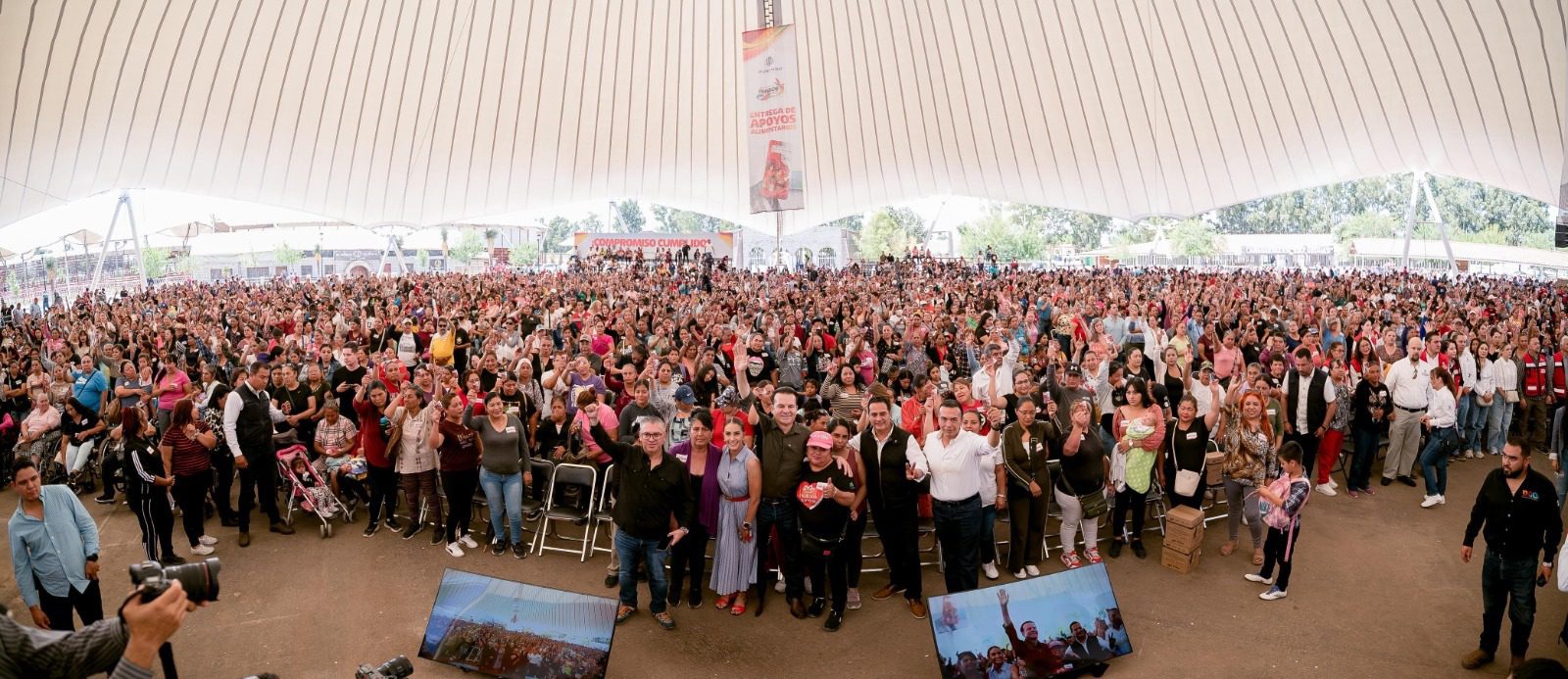 Entregan 25 mil apoyos de la Tarjeta Madre a mujeres jefas de familia