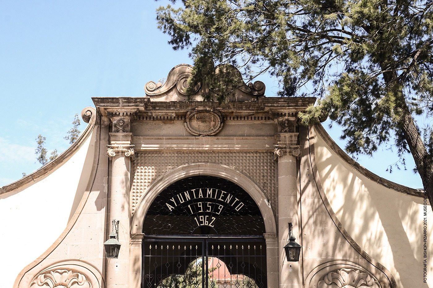 Lo que fue un panteón hoy es hogar: tumbas bajo las casas de Durango