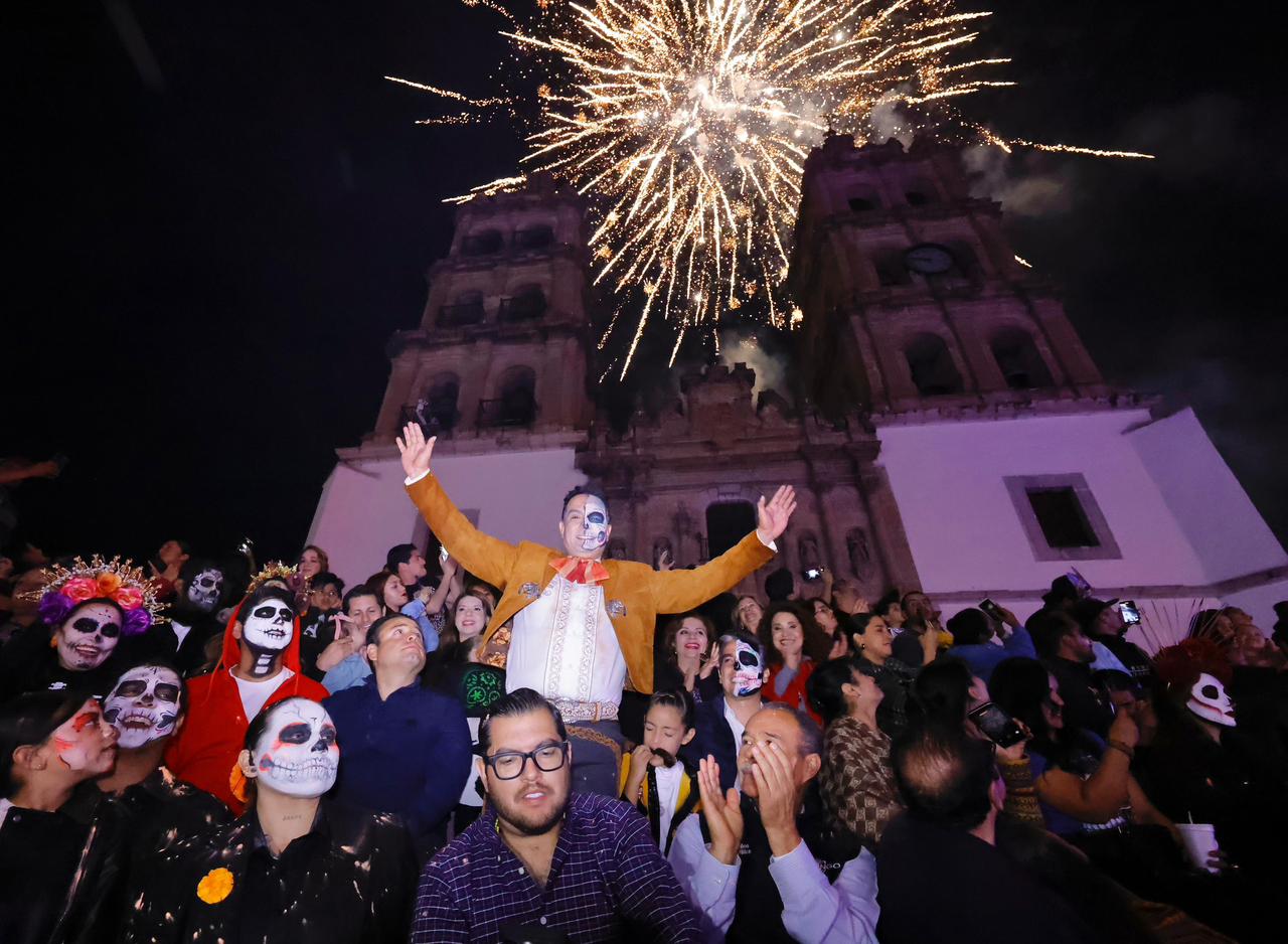 Alebrijes y tradiciones llenan de color el Desfile Muuki 2025