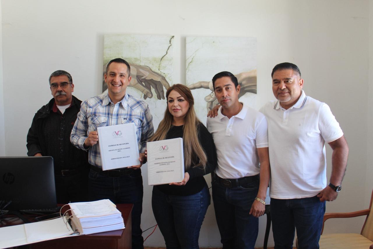 Formalizan entrega-recepción del Ayuntamiento en Vicente Guerrero