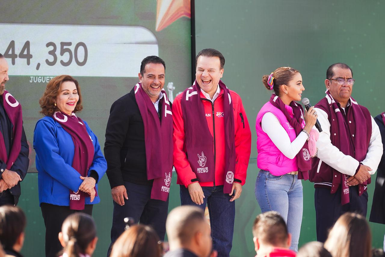 El Municipio entrega 30 mil juguetes en el Radio Maratón 2025