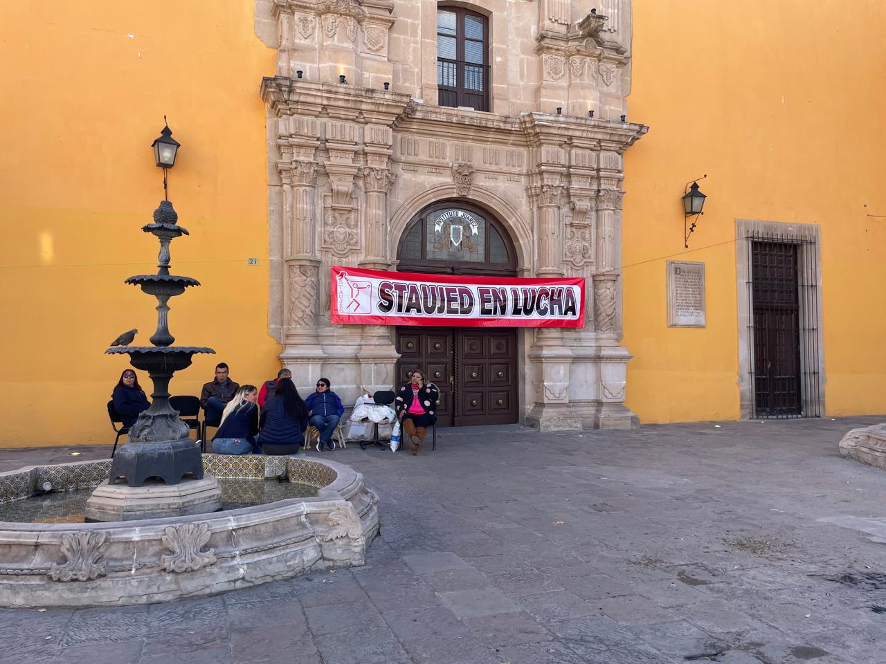 La UJED ya pagó aguinaldos pero no las pensiones alimenticias