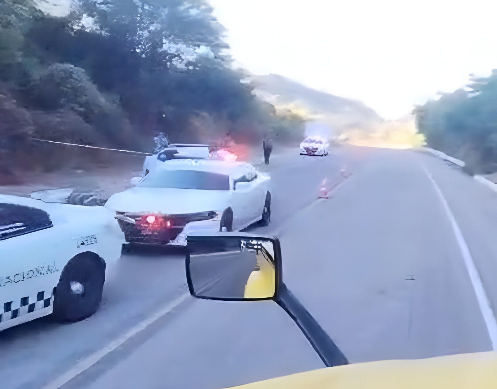 Cinco cuerpos en bolsas de plástico aparecen junto a la supercarretera Durango-Mazatlán