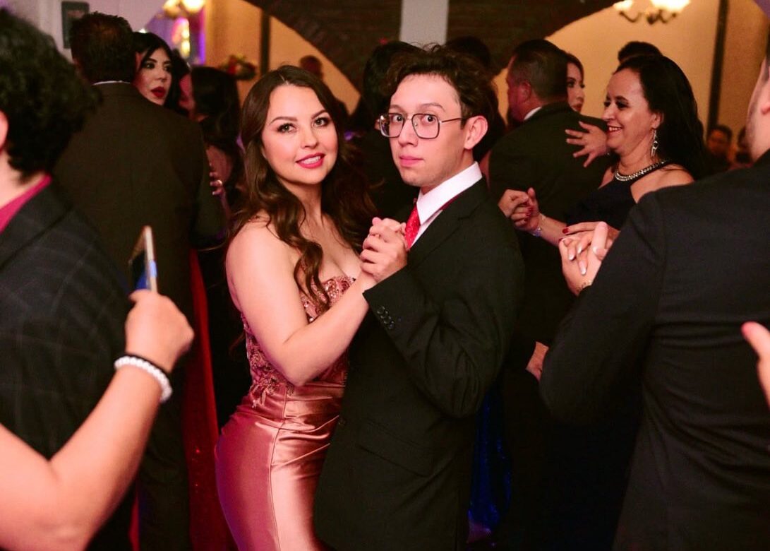 “Mamá te busca, mamá te espera”: madre de Carlos Emilio