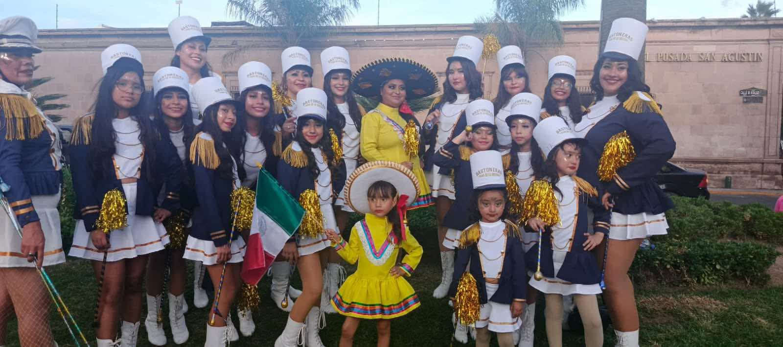 Bastoneras de la Casa de la Cultura buscan apoyo para representar a Durango en el Carnaval de Mazatlán