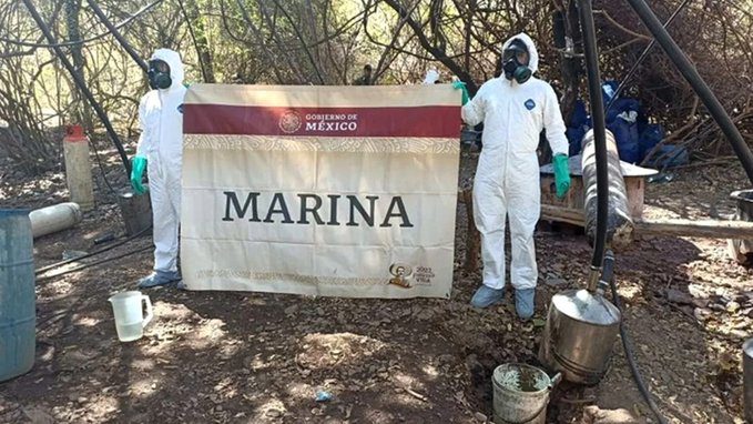 Aseguran 2.4 toneladas de metanfetamina en laboratorio clandestino en Durango