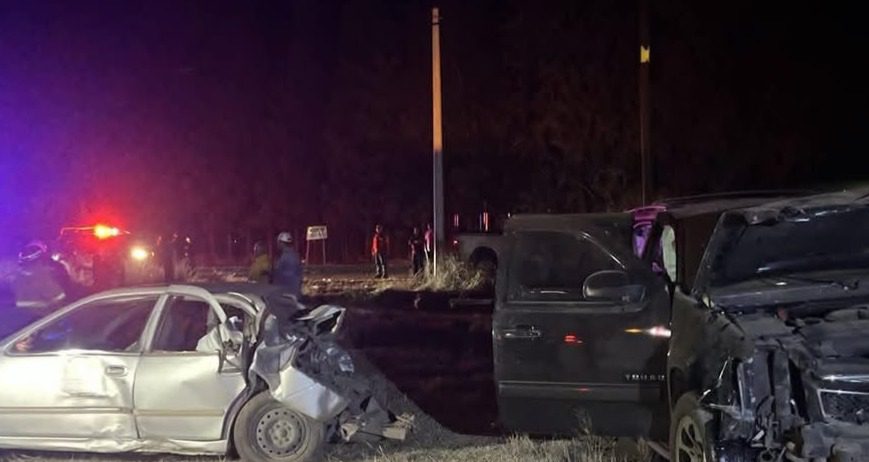 Una mujer de 62 años perdió la vida y cinco personas resultaron lesionadas tras un choque en la carretera a Canatlán