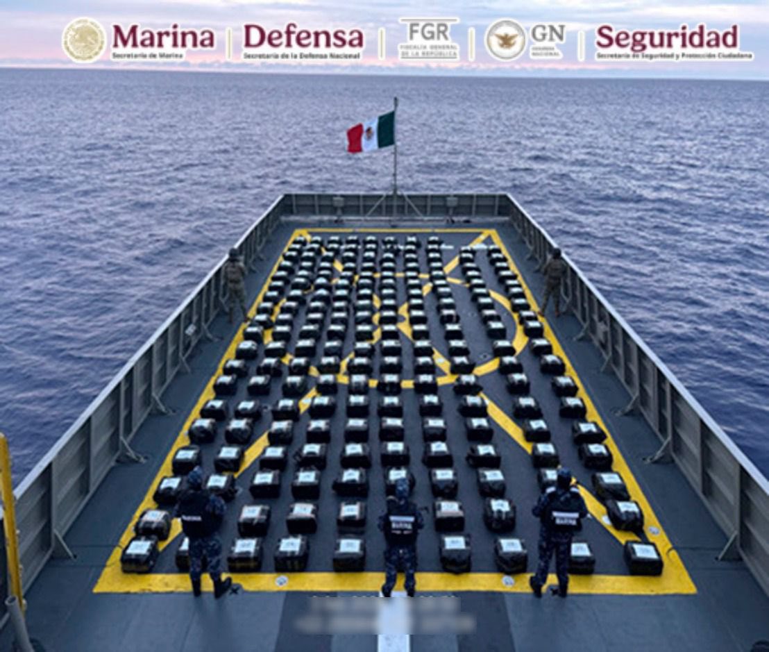 Aseguran cerca de dos toneladas de presunta cocaína en operativo marítimo frente a Guerrero