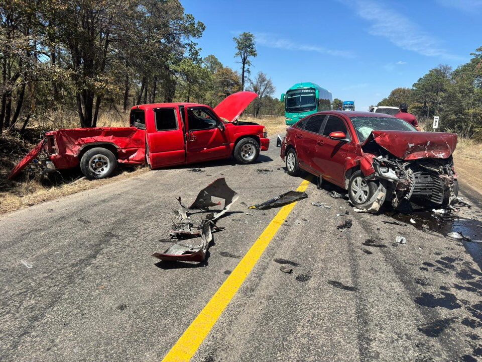 Choque entre una Sierra y un Yaris en Estación Coyotes; conductor del auto tiene 17 años