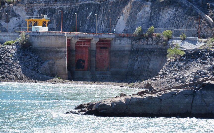 Avanza presa Tunal II; desvío del río podría quedar listo en junio