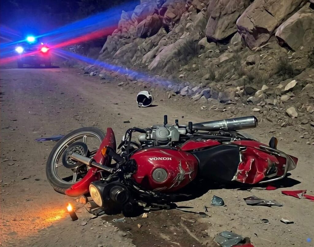 Muere sacerdote en accidente tras brindar auxilio en Canelas