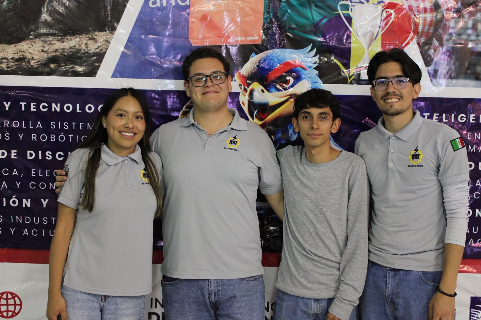Jóvenes Duranguenses viajarán a Rumania para concursar en el robochallenge.