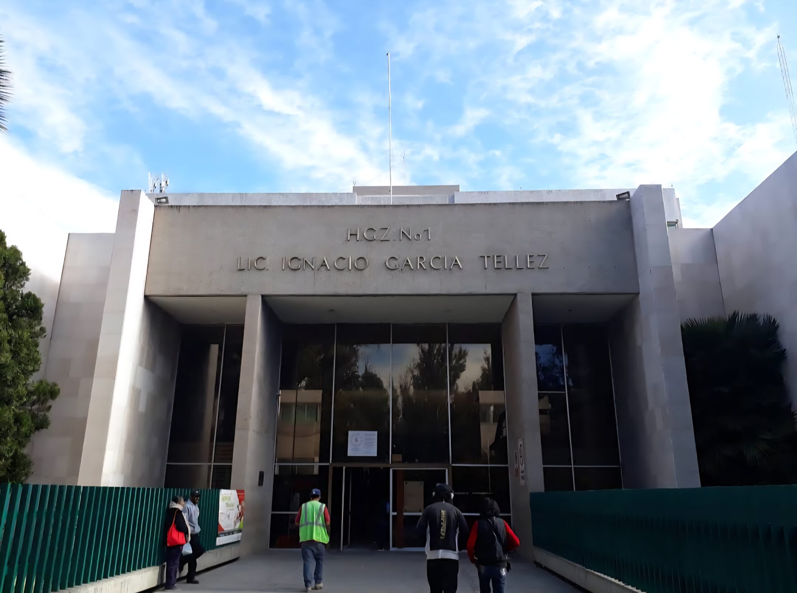 IMSS figura entre las 5 instituciones con más quejas.