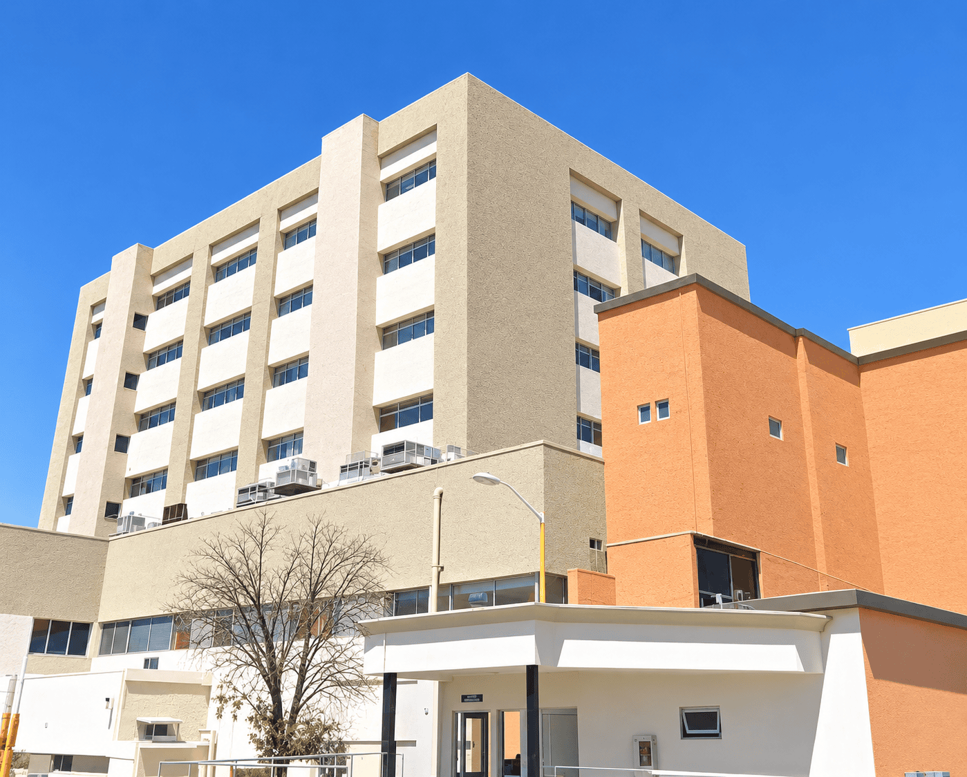 Hospital Materno Infantil recibe a más pacientes del IMSS tras muertes de recién nacidos